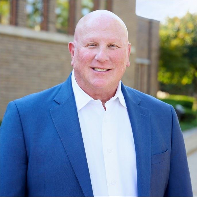 Neal Gussis headshot